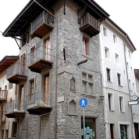Maison Laurent Aosta Bagian luar foto
